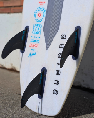 Tabla kitesurf Duotone Whip SLS 5'3” SURF ligera