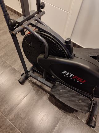 Elíptica y bicicleta 