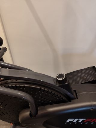 Elíptica y bicicleta 