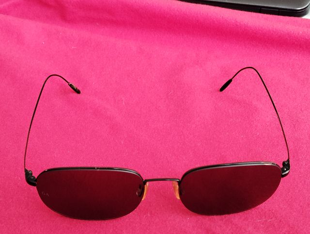 Gafas de sol Giorgio Armani 16€