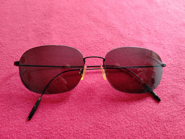 Gafas de sol Giorgio Armani 16€