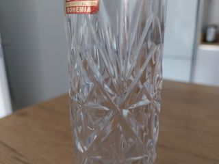 Pequeño jarrón de cristal de bohemia