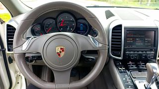 Porsche Cayenne 2011