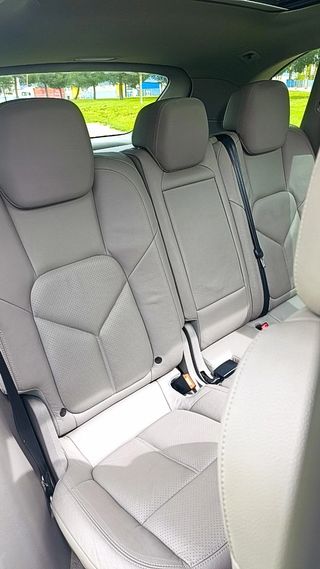 Porsche Cayenne 2011