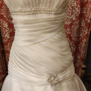 Vestido novia firma Alma novia T44 
