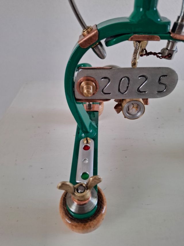 Segnavento banderuola artistica