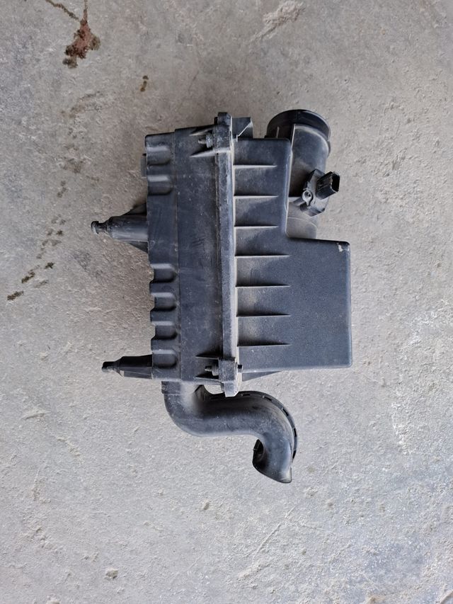 Caja de filtro de aire Ford Transit