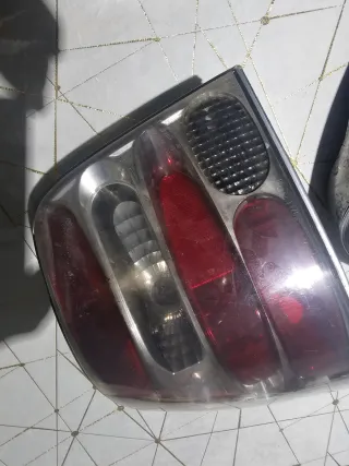 Faros de atrás