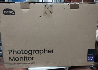 benq  sw272u monitor profesional completo sin uso