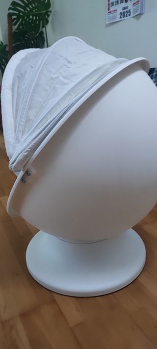 Silla giratoria infantil Ikea.