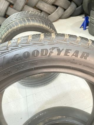 Neumatico 225/50/17 98V Goodyear