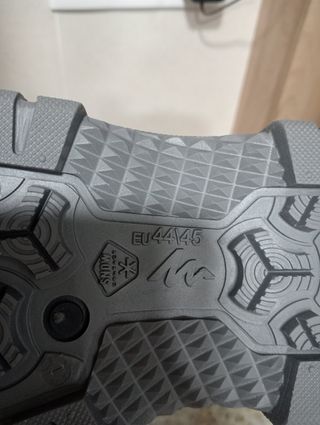 Botas de agua y nieve