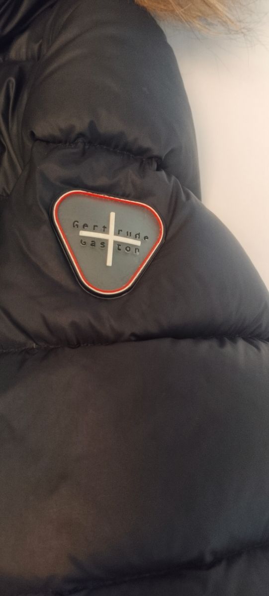 Plumas Gertude Gaston chica