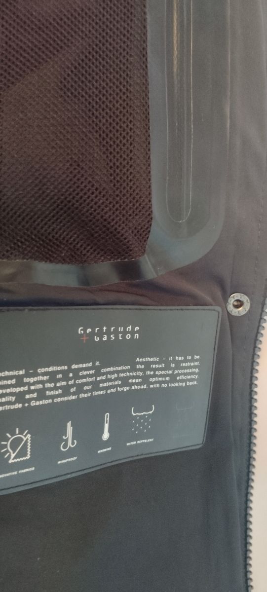 Plumas Gertude Gaston chica