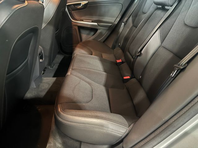 Volvo S60 2015