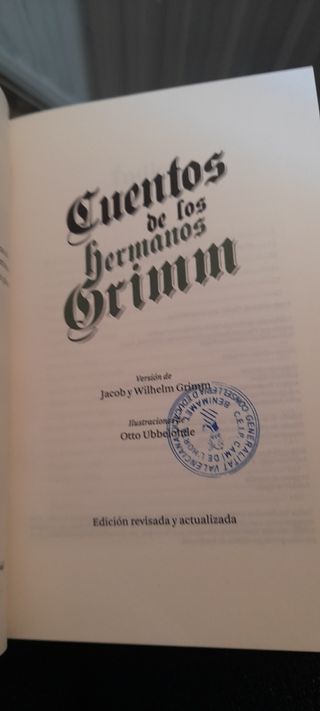 Cuentos de los hermanos Grimm (Pocket ilustrado) (Spanish Edition)