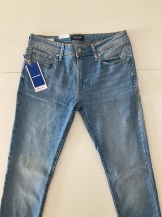 Jack & Jones Liam. Pantalón vaquero azul. W31 L34