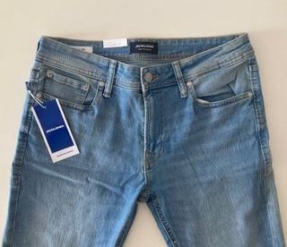 Jack & Jones Liam. Pantalón vaquero azul. W31 L34