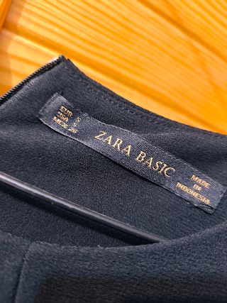 Mono negro Zara elegante