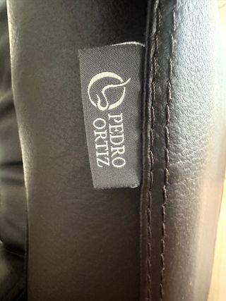 Sofa de piel pedro ortiz.