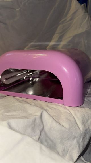 lampada UV per unghie