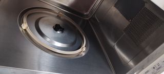 MICROONDAS PANASONIC 23L