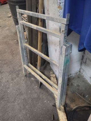 Caballete telecopico