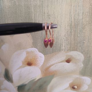 Pendientes rusos antiguos oro con rubí