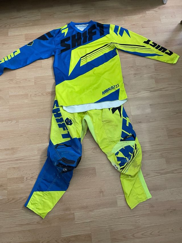 Equipamento motocross Shift