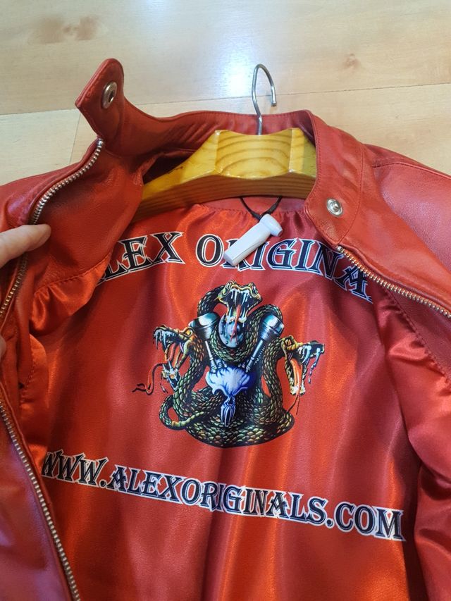 Giacca in pelle rossa