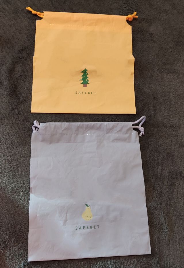 5 sacchetti impermeabili con corda