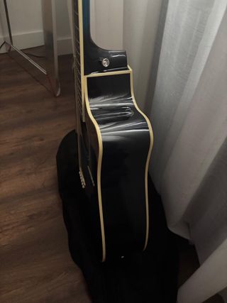 Guitarra acústica Harley Benton azul