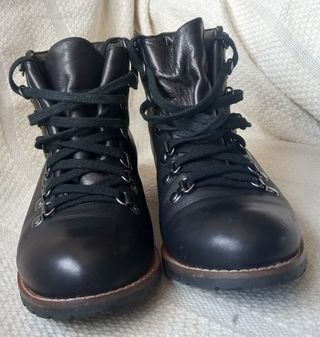 Botas negras de Bimba y Lola
