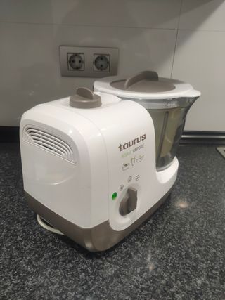 ROBOT de COCINA VAPOR TAURUS