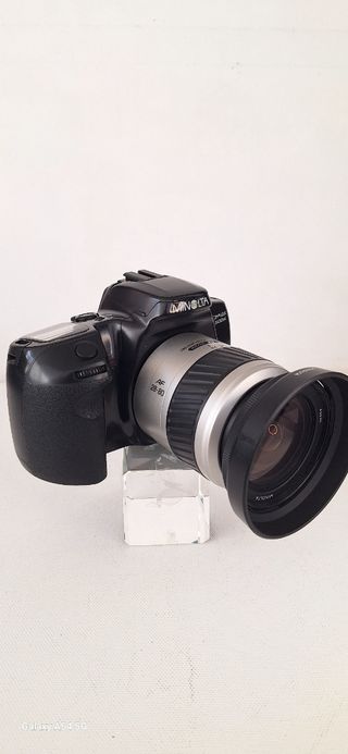 Minolta Dynax 500 si, camara analógica