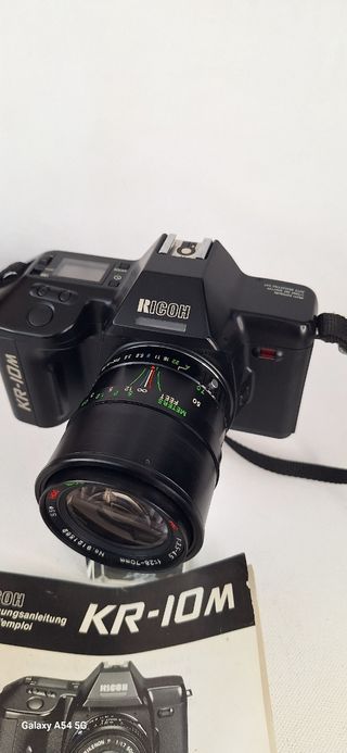 Ricoh KR-10M, camara analógica