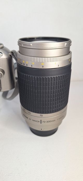 Nikon F-55 camara analógica