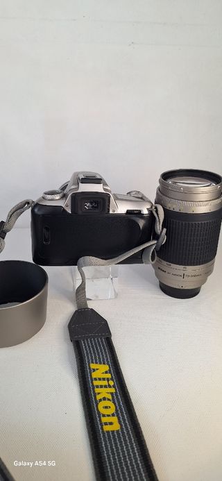 Nikon F-55 camara analógica