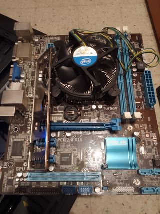 Disipador intel más placa parareparar