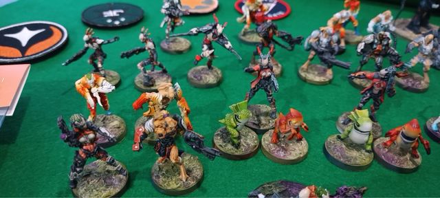 Tohaa ejercito completo INFINITY CORVUS BELLY