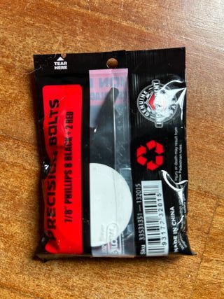 Independent x Slayer tornillos skate 7/8''