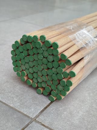 Lote 10 espigas/varillas estriadas de madera 8 mm