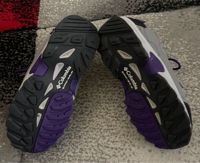 Zapatilla treking niña