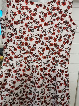 Vestido blanco flores rojas para talla S