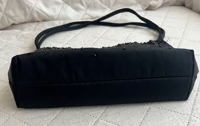 Borsetta in raso nero