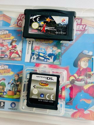 Nintendo DS Lite + Cargador + 2 Juegos