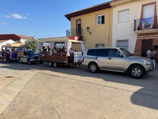 se alquilan Remolque carriola plataforma