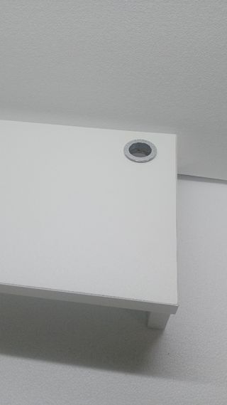 Mensola sospesa bianca