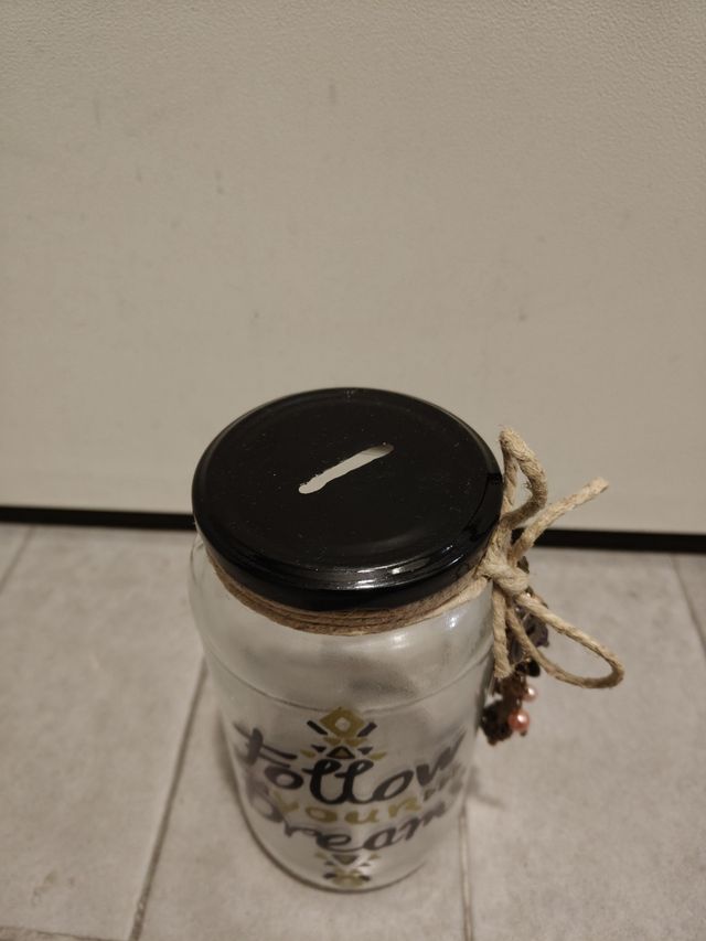 Salvadanaio decorato