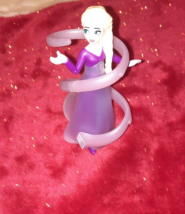 Principessa Disney Elsa sorpresa kinder